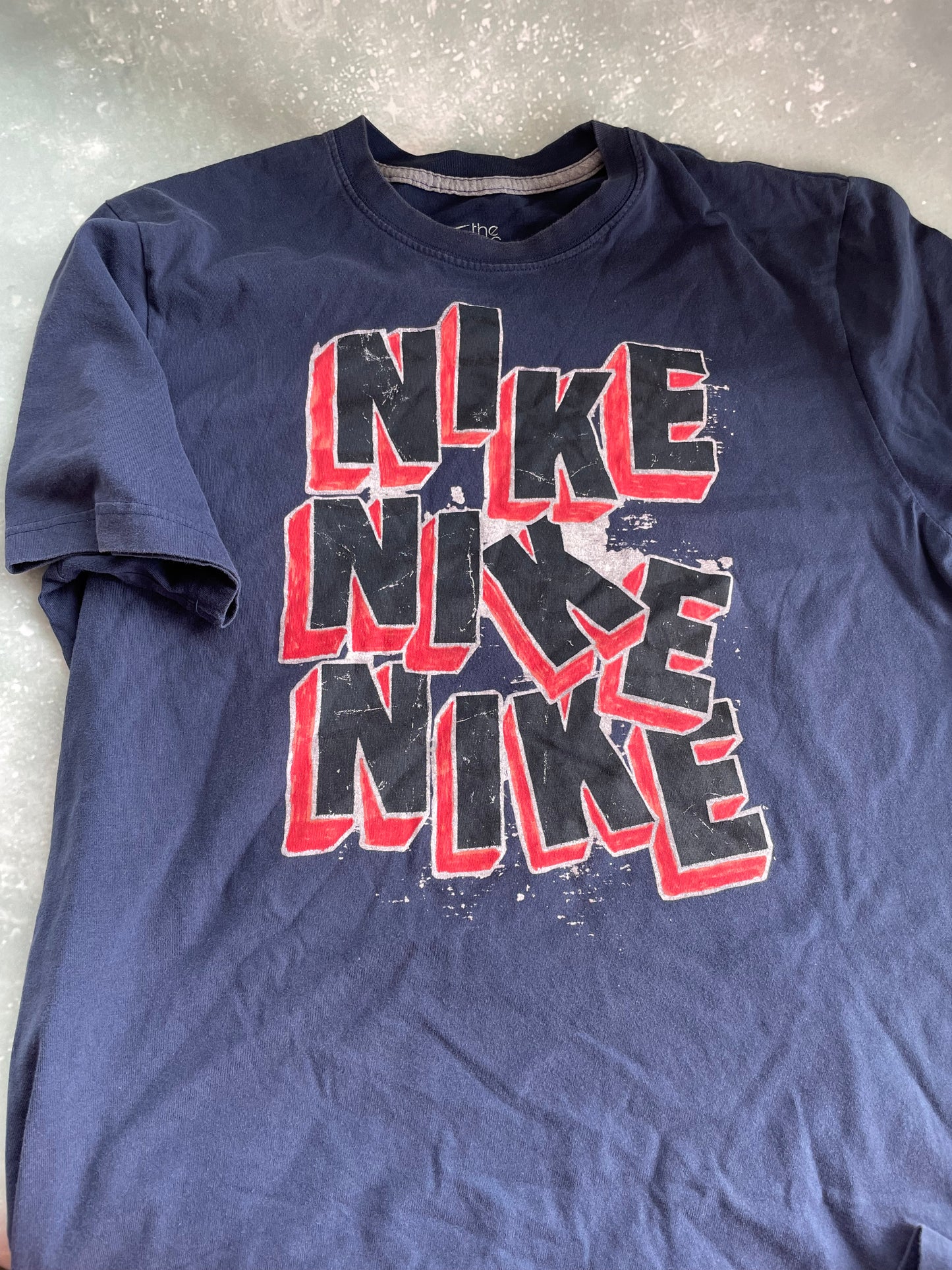 Vintage Navy Nike Short Sleeve T-shirt Large