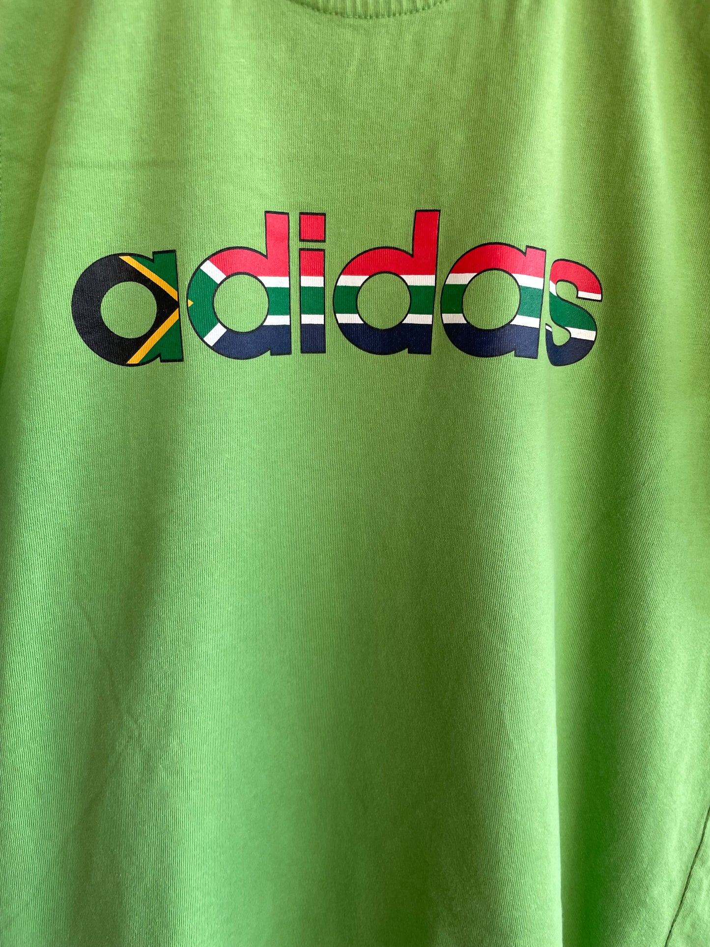 Vintage Green Adidas Short Sleeve T-shirt Small