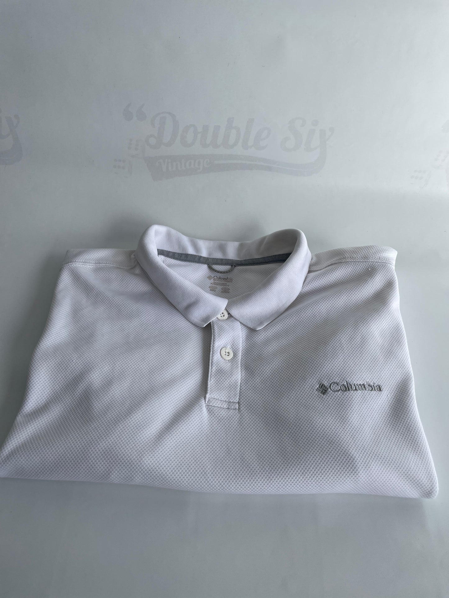 Vintage White Columbia Short sleeve Polo T-shirt