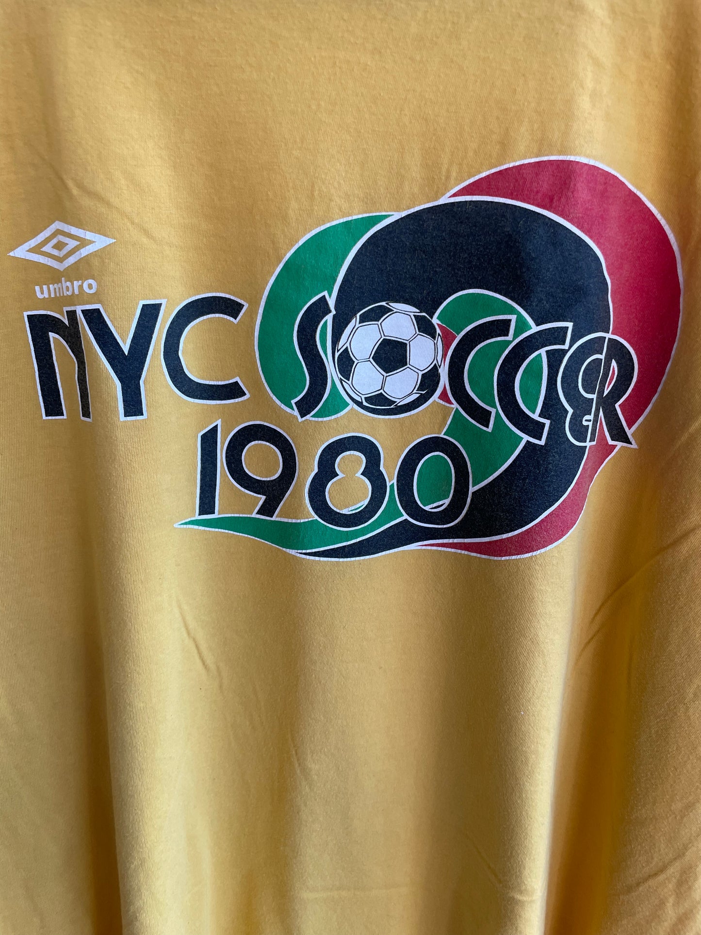 Vintage Yellow 1980 NYC Soccer Short Sleeve T-shirt 2XL