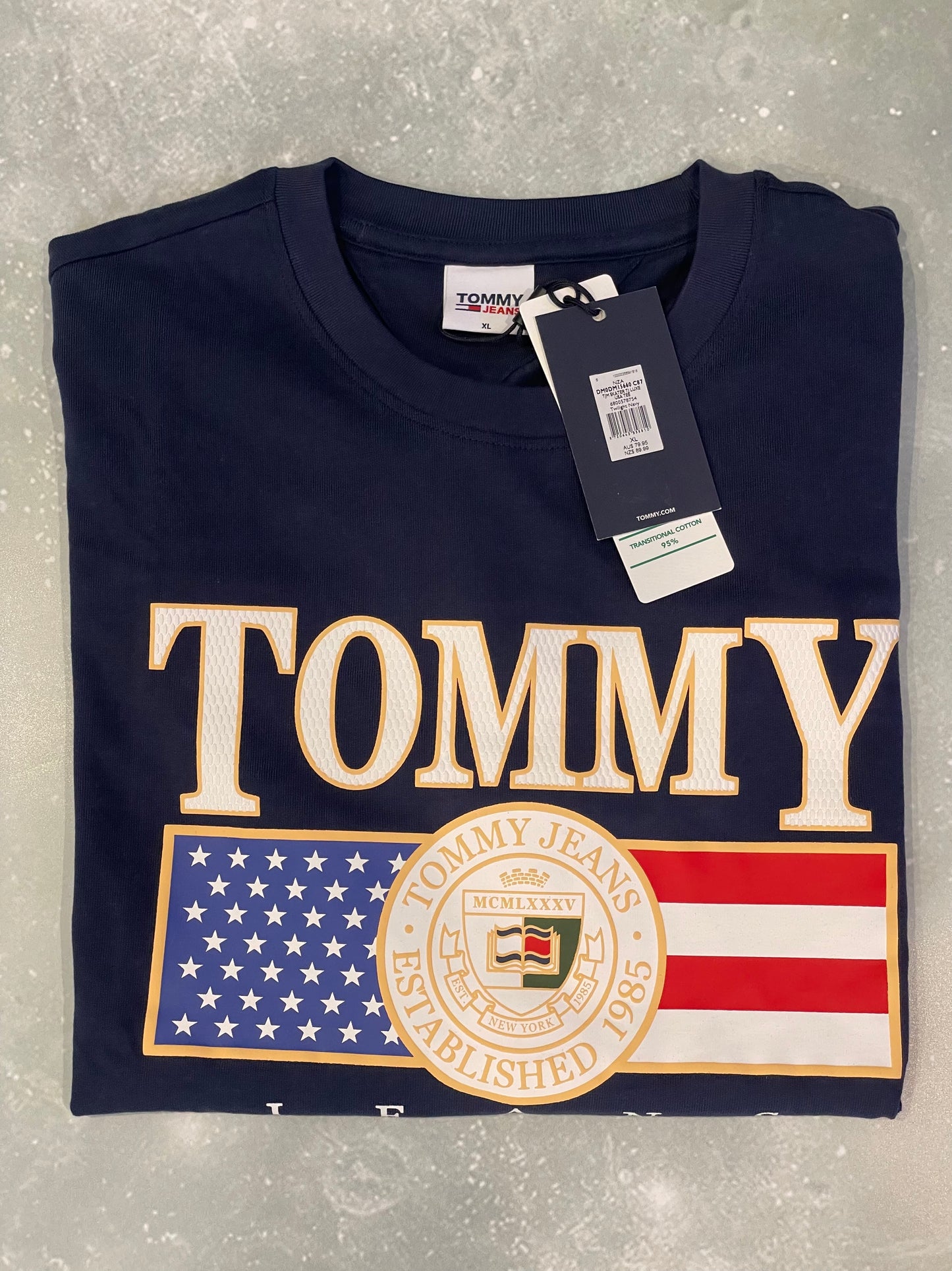 Brand New Navy Blue Tommy Jeans T-shirt XL